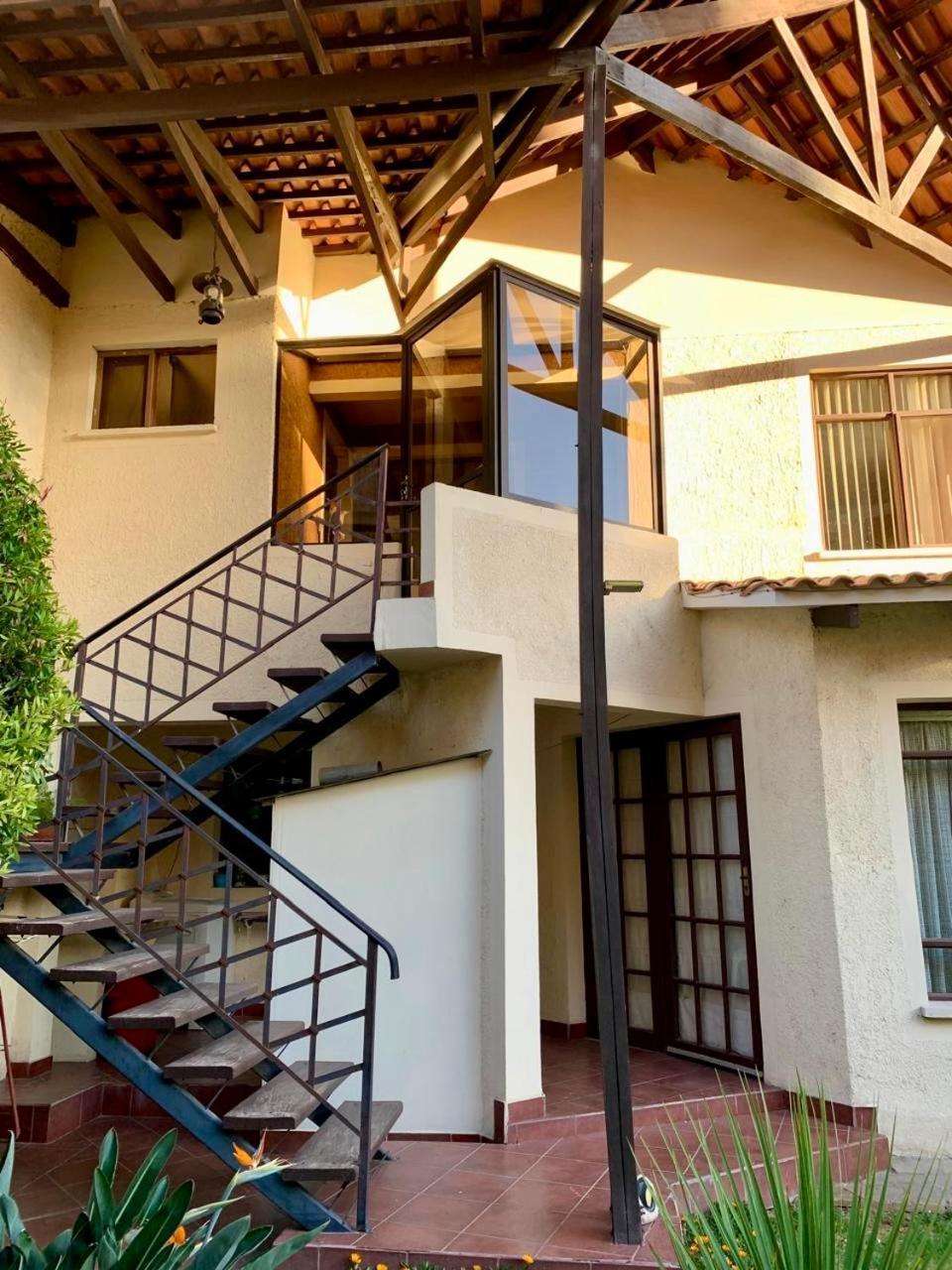 Apartamento Con Jardin Cochabamba Dış mekan fotoğraf