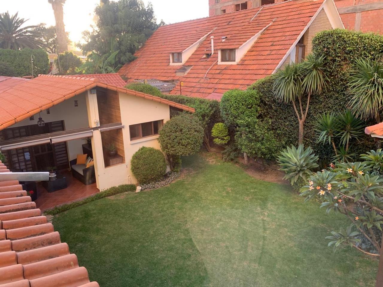Apartamento Con Jardin Cochabamba Dış mekan fotoğraf