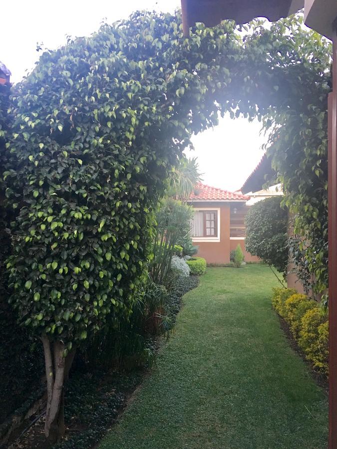 Apartamento Con Jardin Cochabamba Dış mekan fotoğraf
